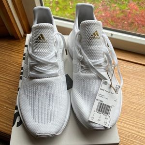 Adidas Swift 1.0 Women’s size 8.5